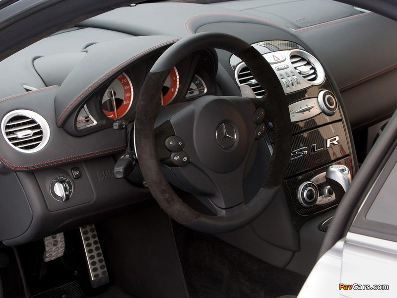 Images of Mercedes-Benz SLR McLaren 722 Edition (C199) 2006 (800 x 600)