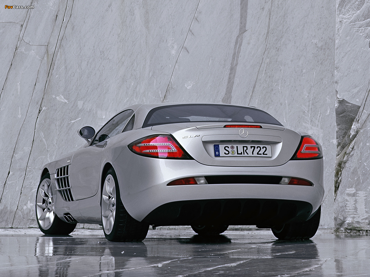 Mercedes-Benz SLR McLaren (C199) 2003–07 images (1280 x 960)