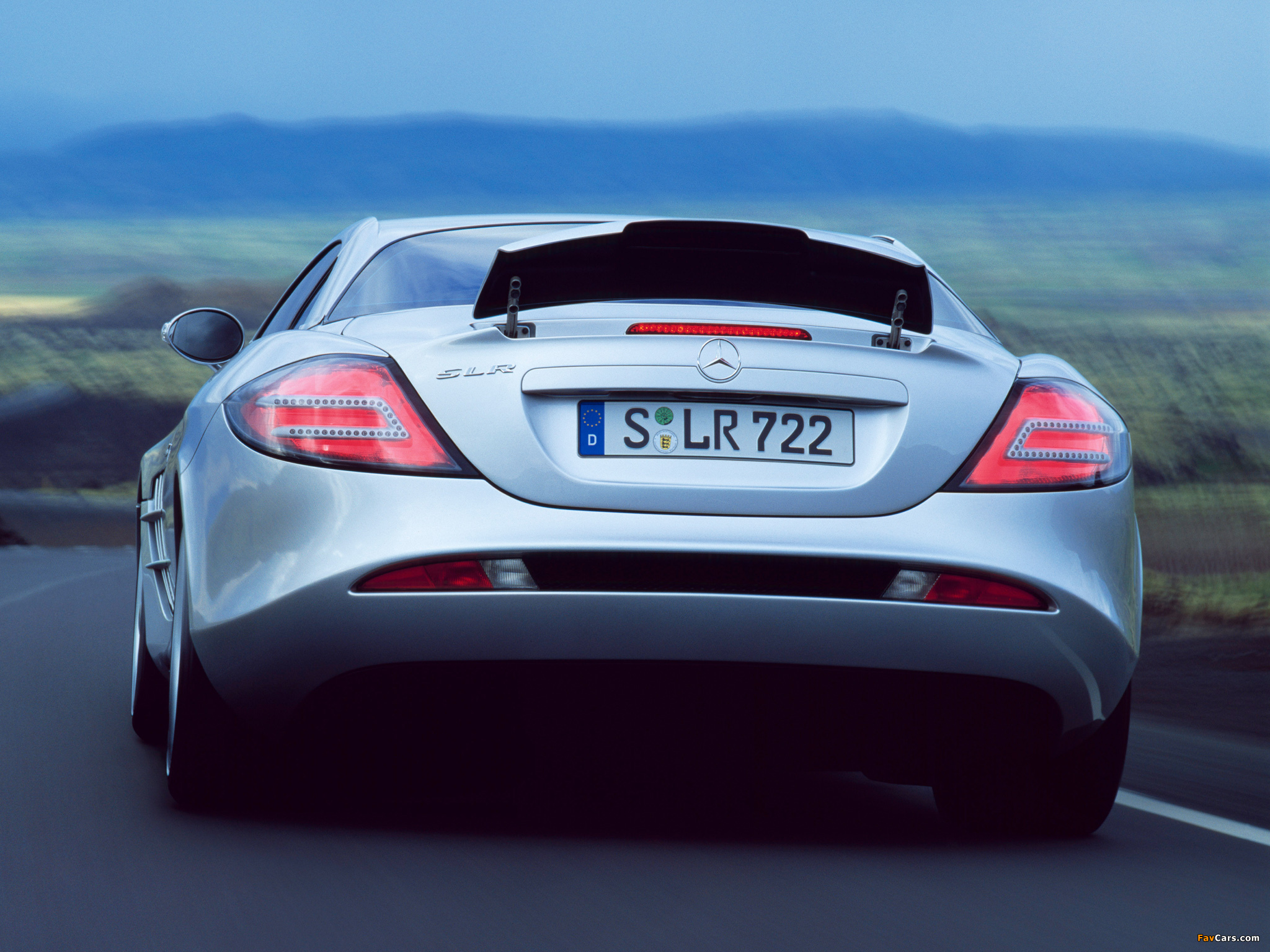 Mercedes-Benz SLR McLaren (C199) 2003–07 wallpapers (2048 x 1536)