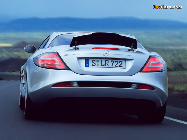 Mercedes-Benz SLR McLaren (C199) 2003–07 wallpapers (640 x 480)