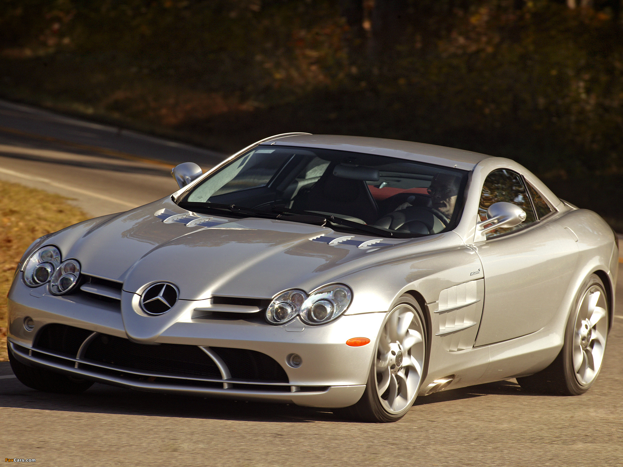 Mercedes-Benz SLR McLaren US-spec (C199) 2004–07 photos (2048 x 1536)