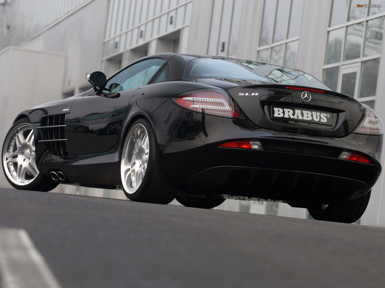 Brabus Mercedes-Benz SLR McLaren (C199) 2004–07 pictures (1600 x 1200)