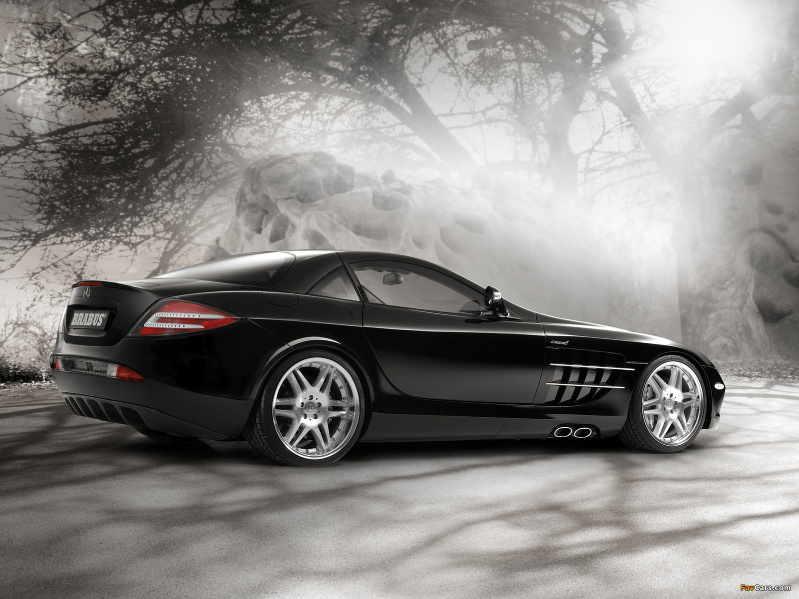 Brabus Mercedes-Benz SLR McLaren (C199) 2004–07 wallpapers (1600 x 1200)