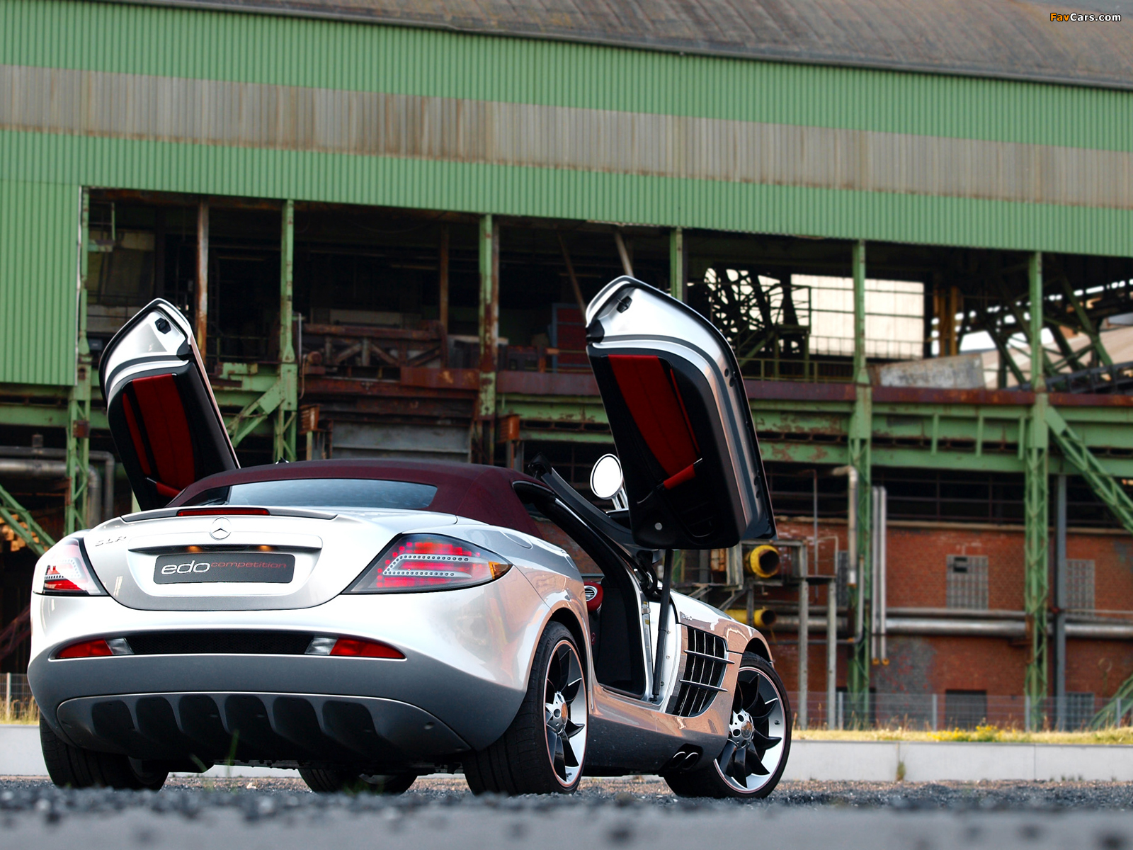 Edo Competition Mercedes-Benz SLR McLaren Roadster (R199) 2010 pictures (1600 x 1200)