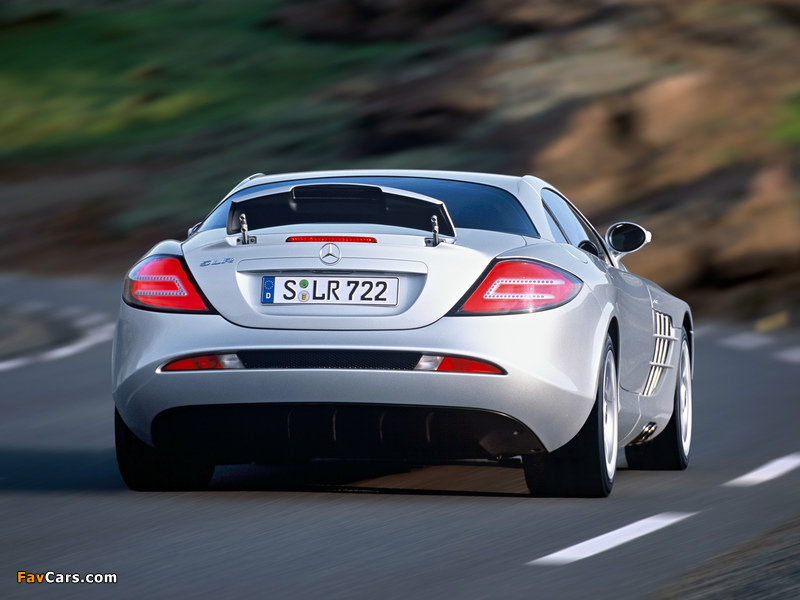 Photos of Mercedes-Benz SLR McLaren (C199) 2003–07 (800 x 600)