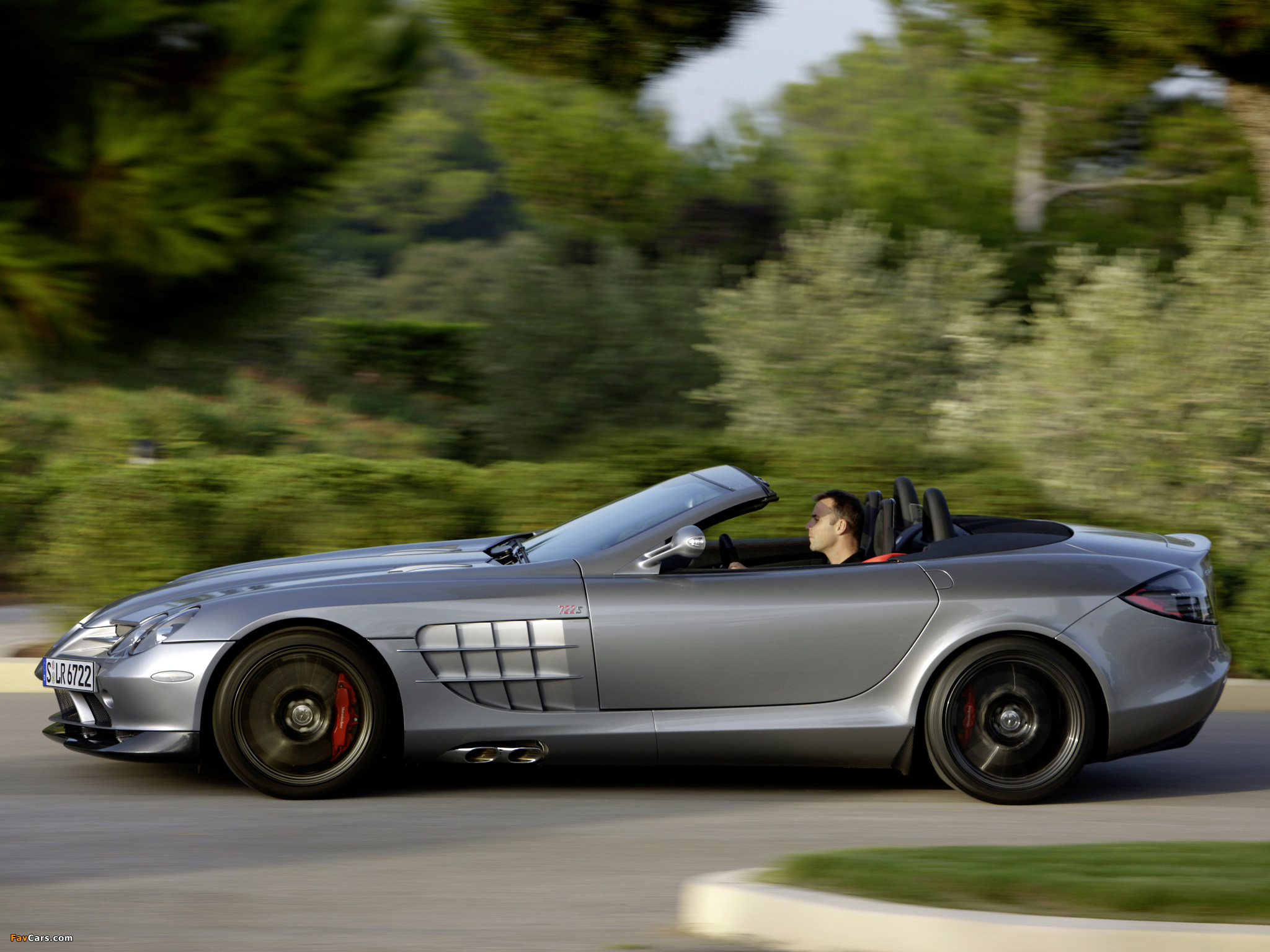 Photos of Mercedes-Benz SLR McLaren Roadster 722S (R199) 2009 (2048 x 1536)