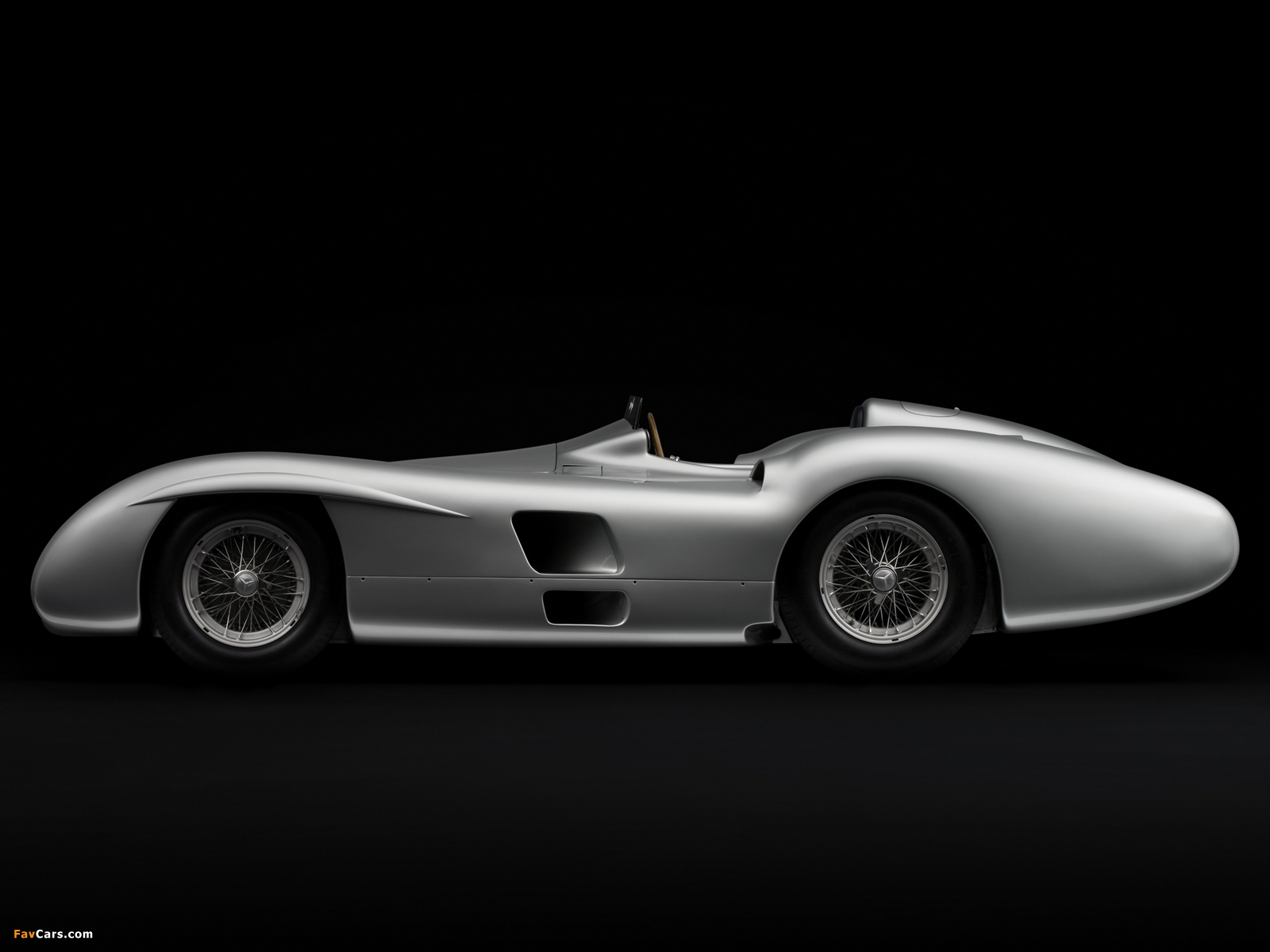 Pictures of Mercedes-Benz 300SLR Streamliner (W196R) 1954–55 (1600 x 1200)