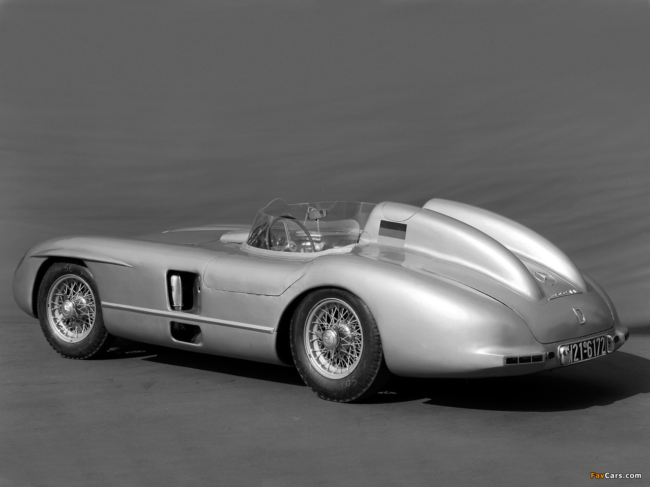 Mercedes-Benz 300SLR Mille Miglia (W196S) 1955 wallpapers (1280 x 960)