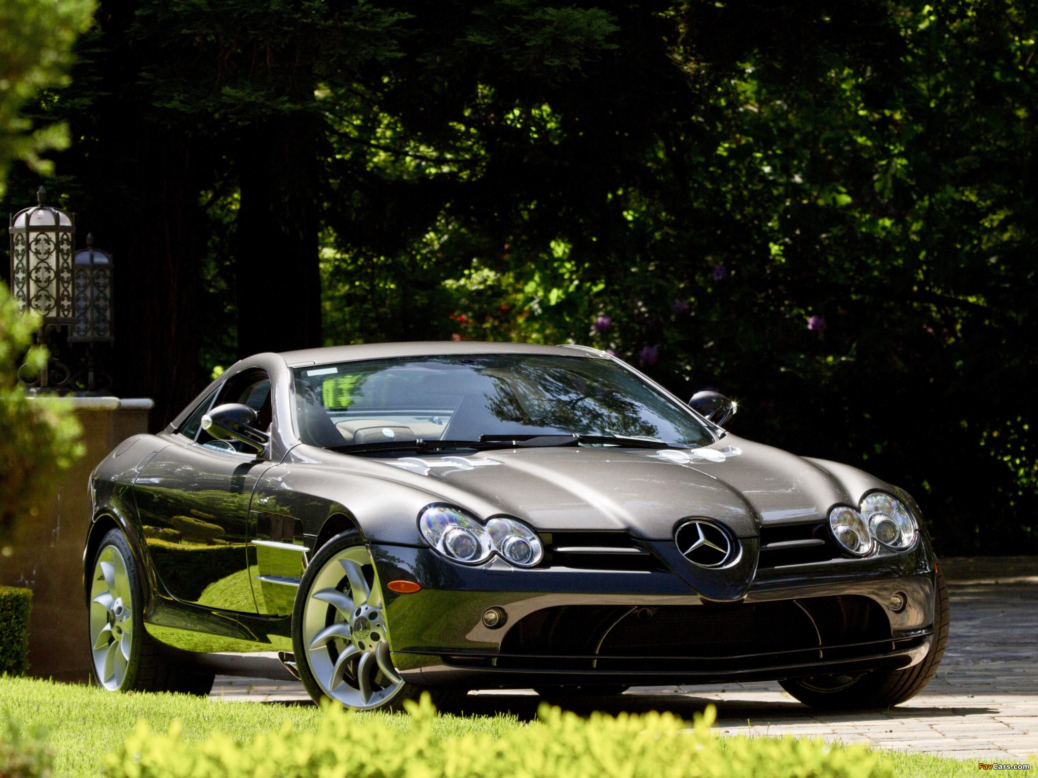 Mercedes-Benz SLR McLaren US-spec (C199) 2004–07 wallpapers (2048 x 1536)