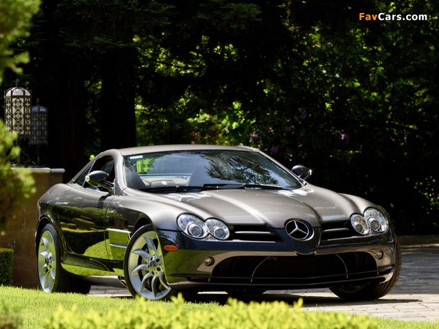 Mercedes-Benz SLR McLaren US-spec (C199) 2004–07 wallpapers (640 x 480)