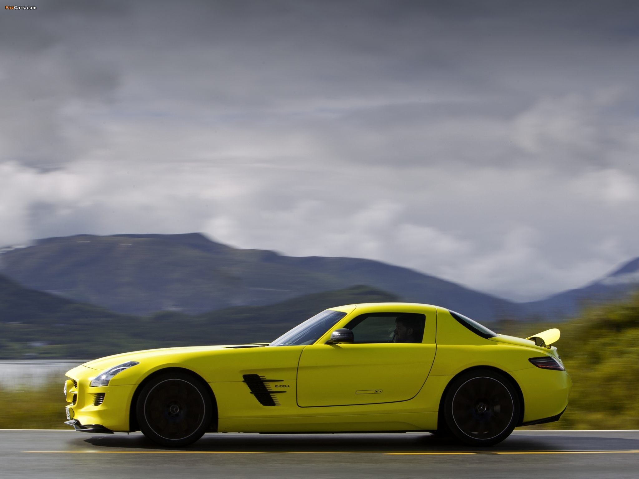 Images of Mercedes-Benz SLS 63 AMG E-Cell Prototype (C197) 2010 (2048 x 1536)