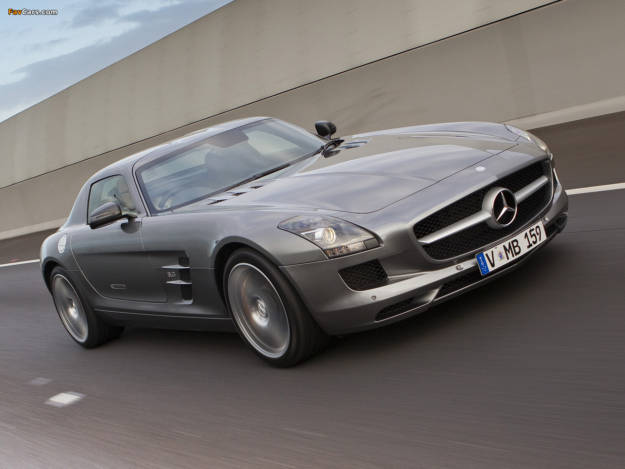 Images of Mercedes-Benz SLS 63 AMG AU-spec (C197) 2010 (1280 x 960)