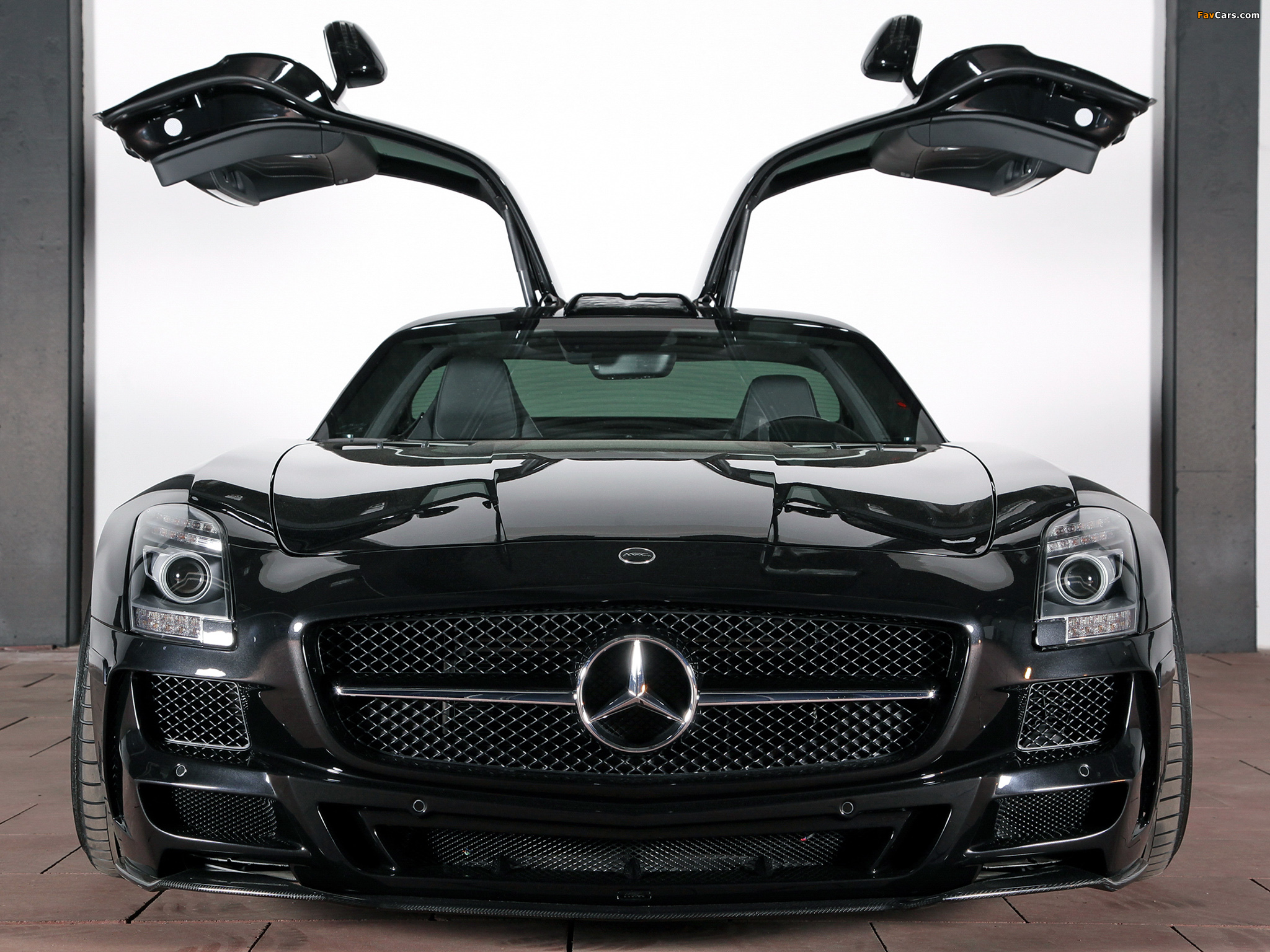 Images of MEC Design Mercedes-Benz SLS 63 AMG (C197) 2011 (2048 x 1536)