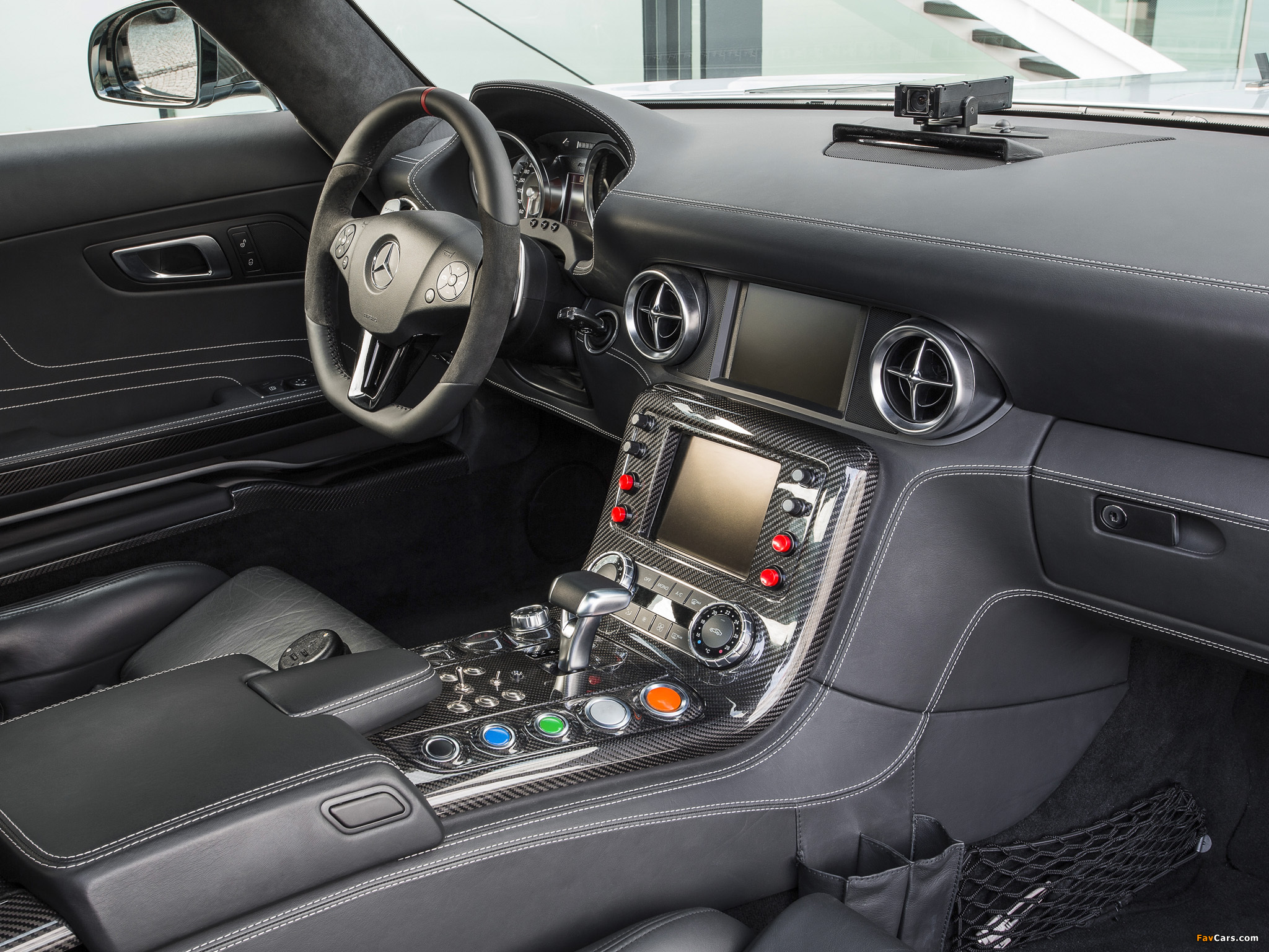Images of Mercedes-Benz SLS 63 AMG GT F1 Safety Car (C197) 2012 (2048 x 1536)
