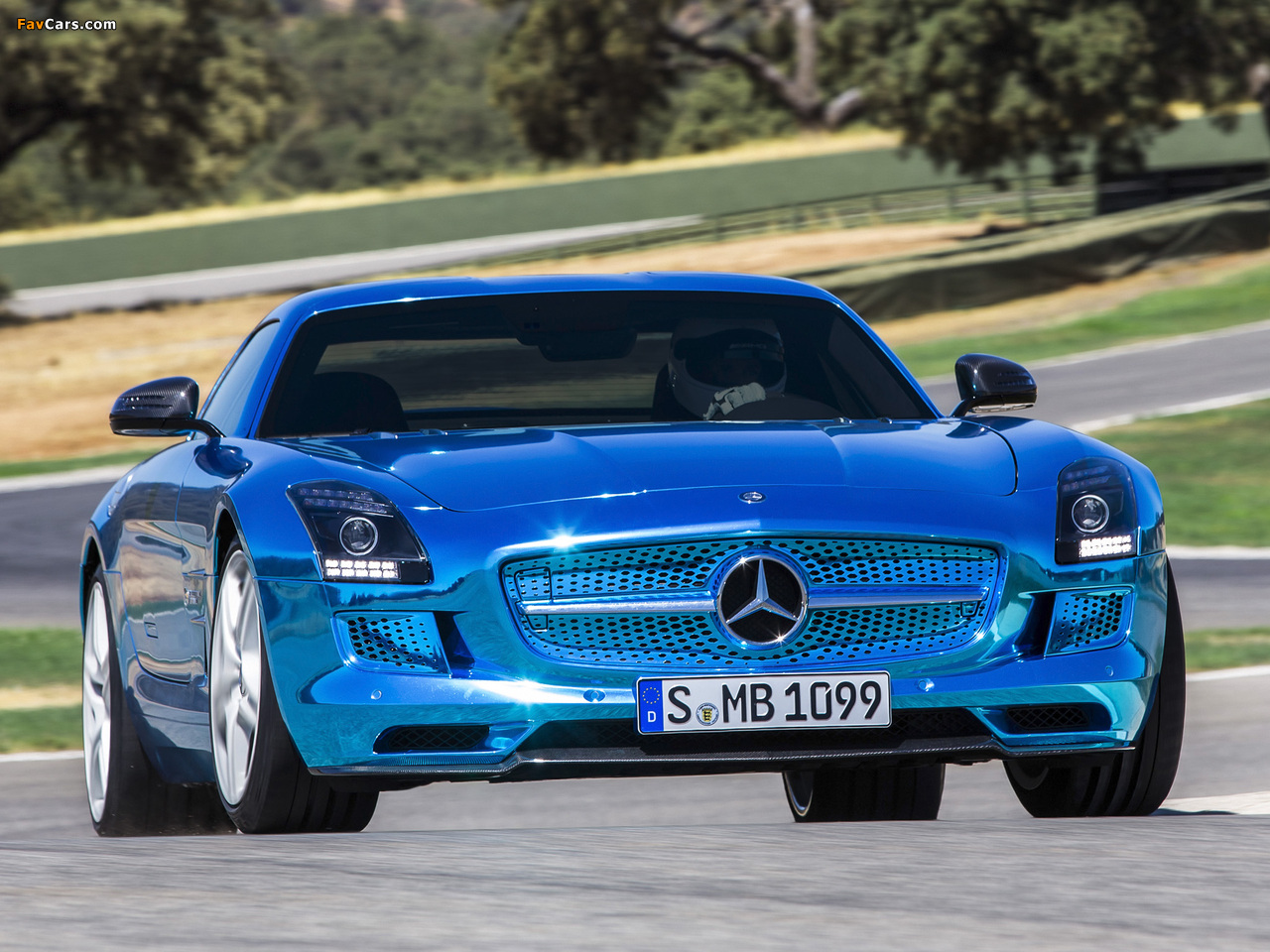 Images of Mercedes-Benz SLS AMG Electric Drive (C197) 2013 (1280 x 960)