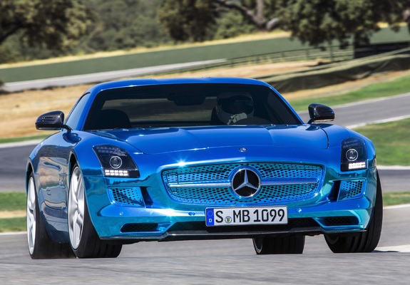 Images of Mercedes-Benz SLS AMG Electric Drive (C197) 2013