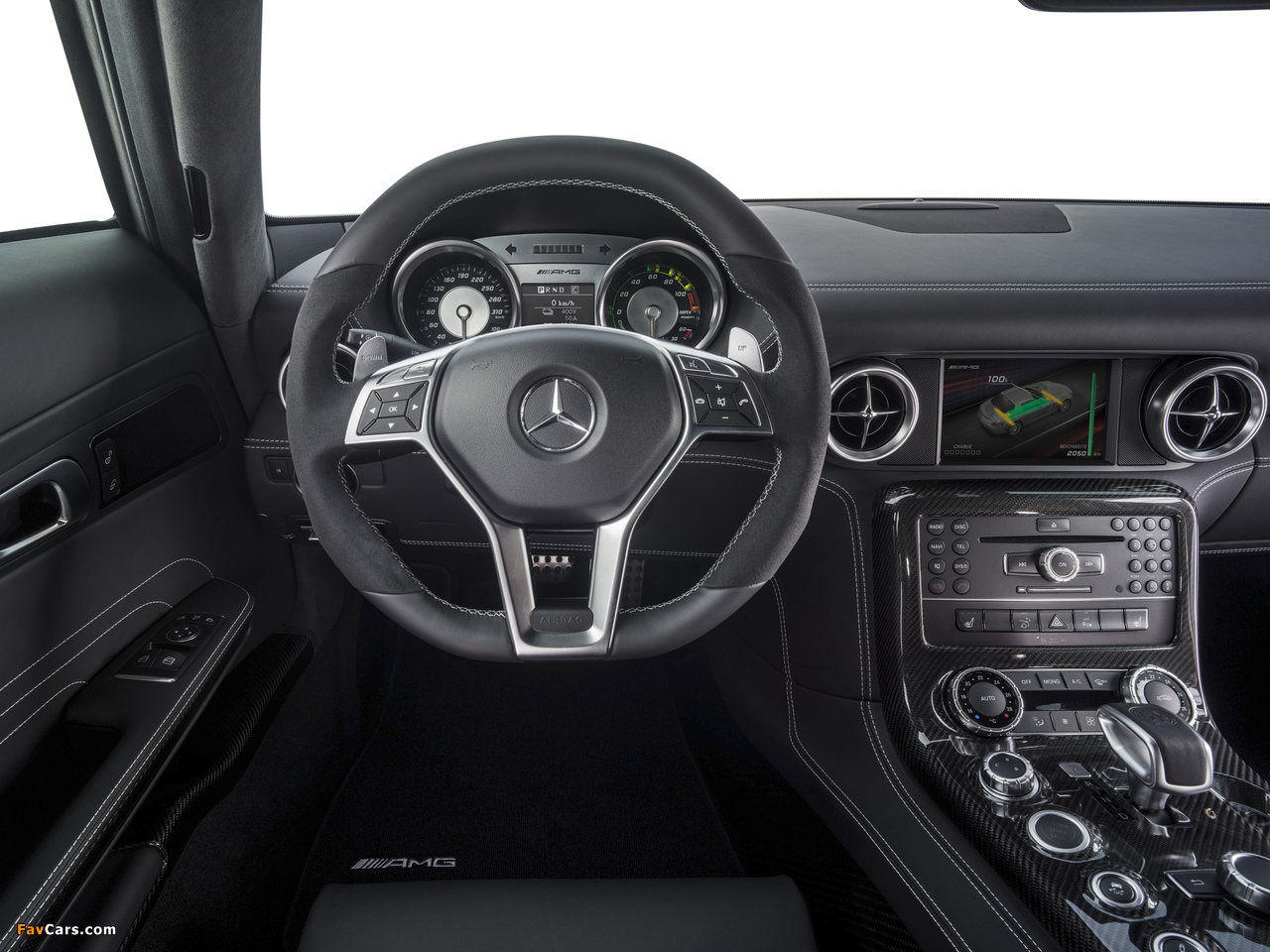 Images of Mercedes-Benz SLS AMG Electric Drive (C197) 2013 (1280 x 960)