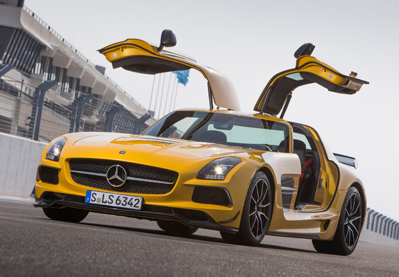 Images of Mercedes-Benz SLS 63 AMG Black Series (C197) 2013