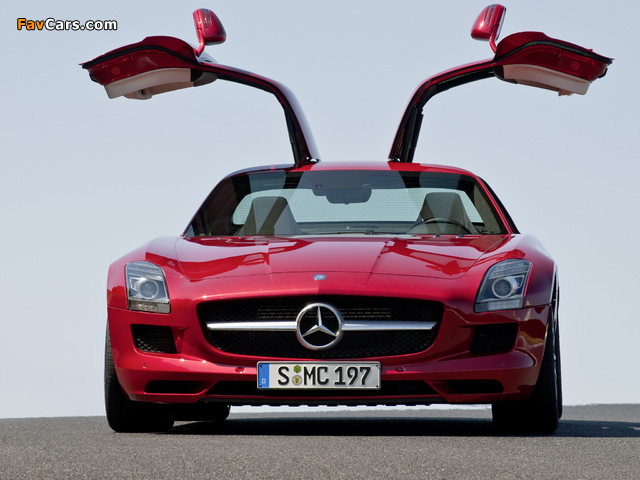 Mercedes-Benz SLS 63 AMG (C197) 2010 pictures (640 x 480)