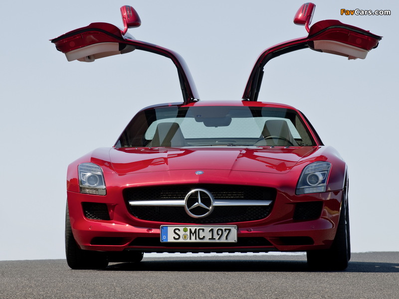 Mercedes-Benz SLS 63 AMG (C197) 2010 pictures (800 x 600)