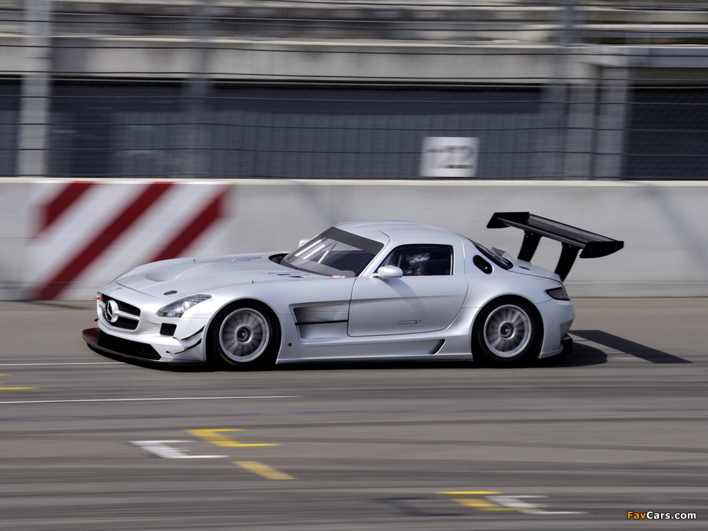 Mercedes-Benz SLS 63 AMG GT3 (C197) 2010 pictures (1024 x 768)