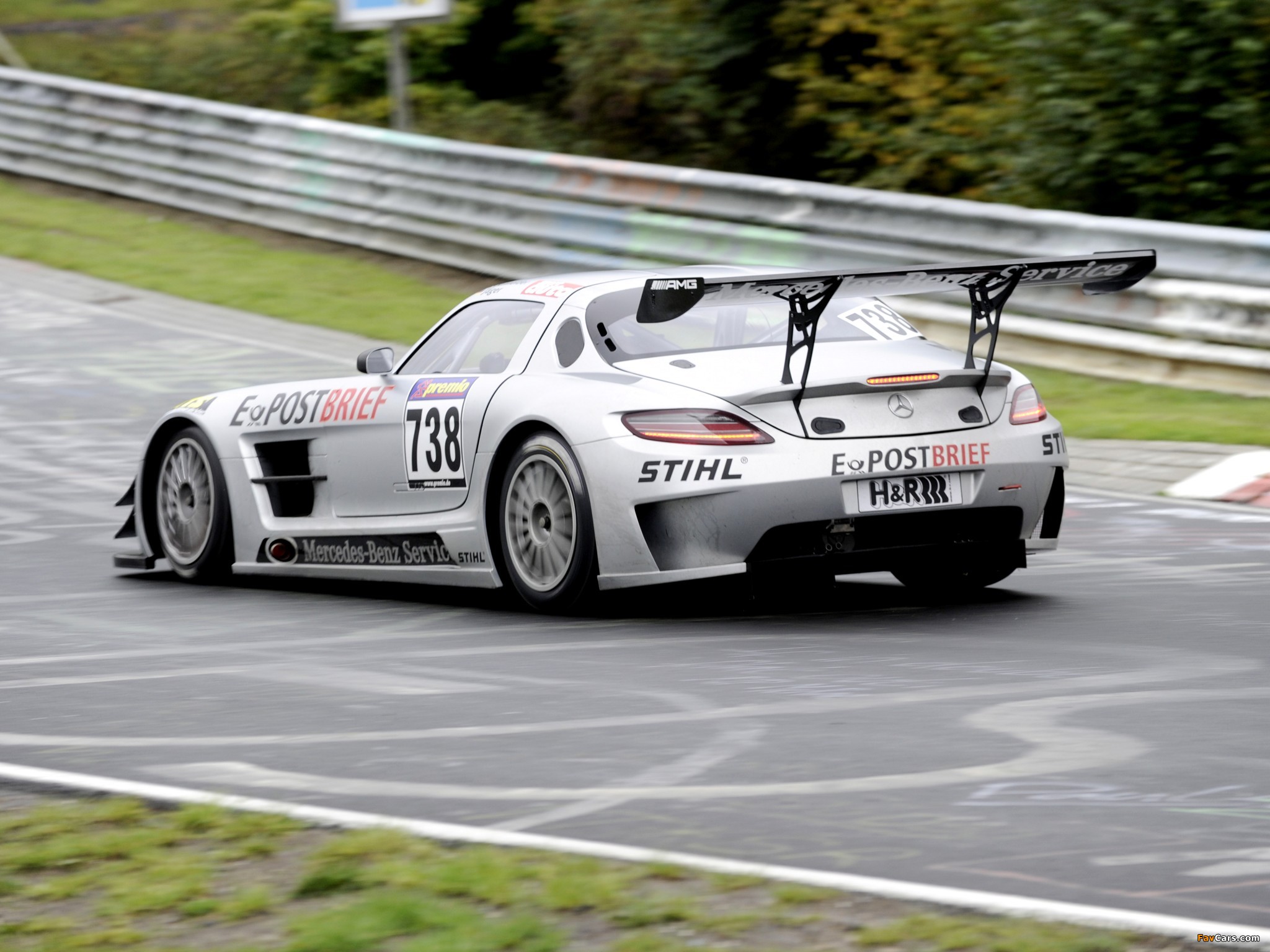 Mercedes-Benz SLS 63 AMG GT3 (C197) 2010 wallpapers (2048 x 1536)