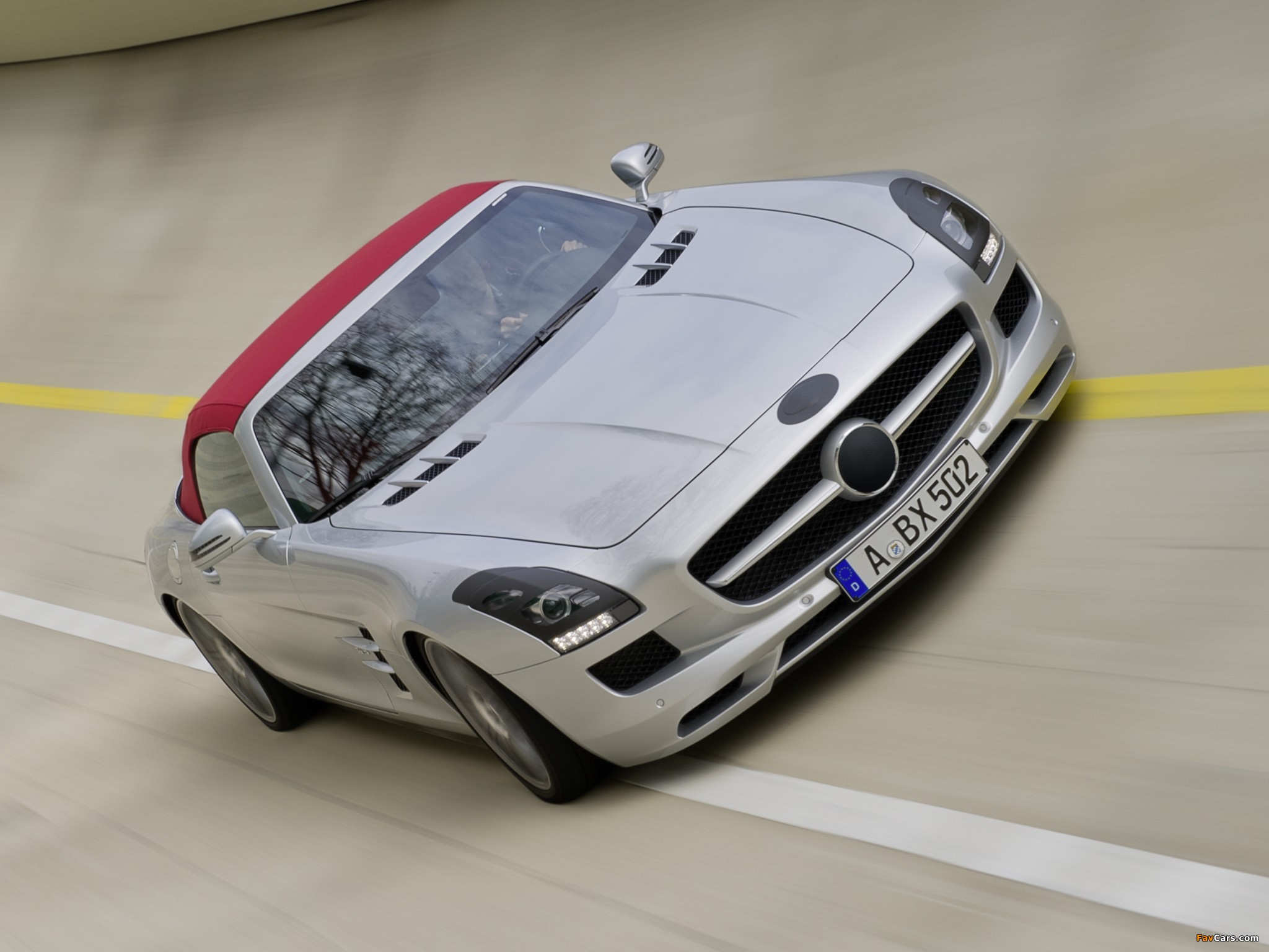 Mercedes-Benz SLS 63 AMG Roadster Prototype (R197) 2011 pictures (2048 x 1536)