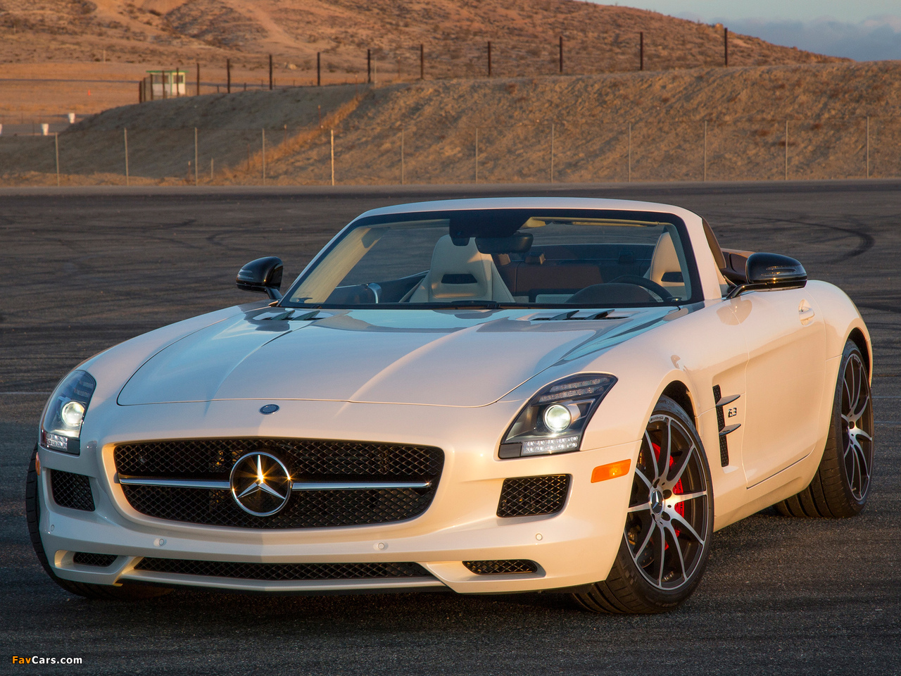 Mercedes-Benz SLS 63 AMG GT Roadster US-spec (R197) 2012 pictures (1280 x 960)