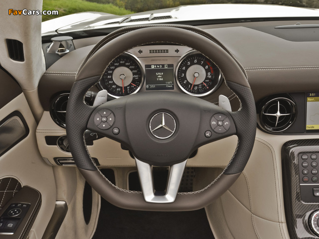 Mercedes-Benz SLS 63 AMG GT Roadster US-spec (R197) 2012 wallpapers (640 x 480)