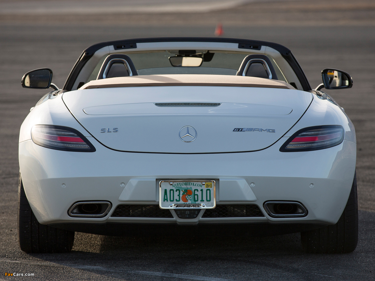 Mercedes-Benz SLS 63 AMG GT Roadster US-spec (R197) 2012 wallpapers (1280 x 960)