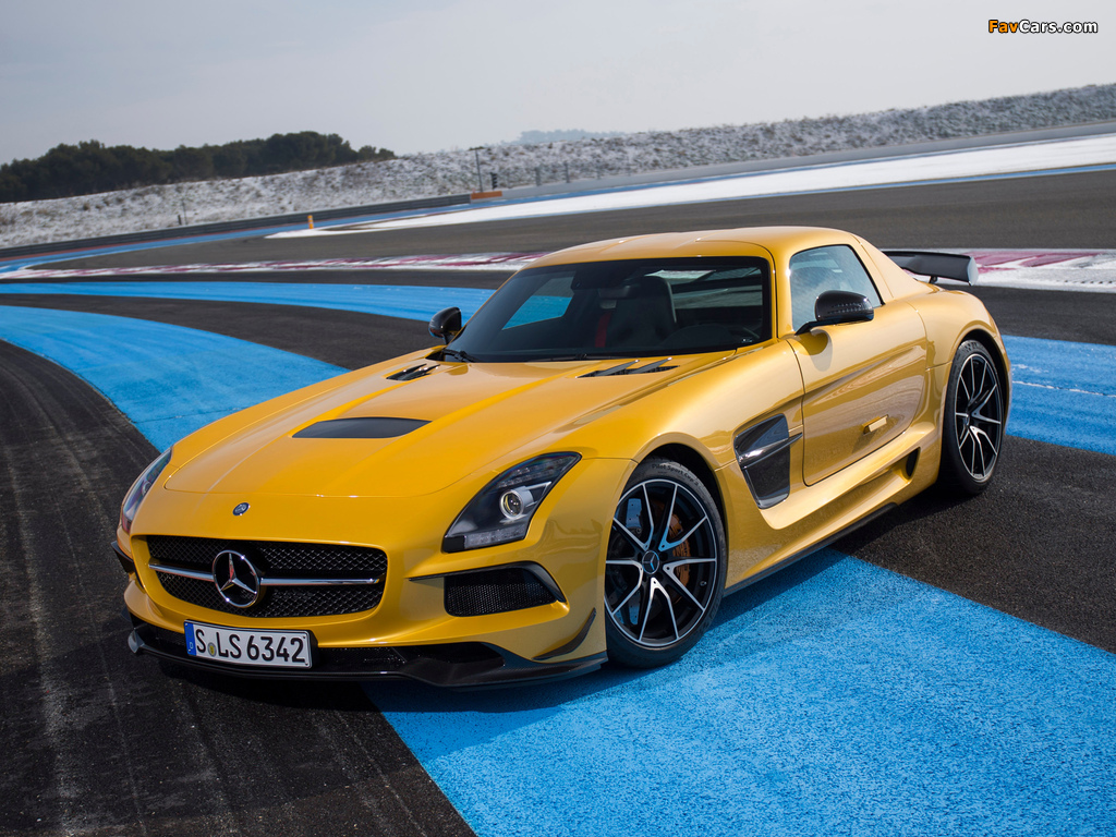 Mercedes-Benz SLS 63 AMG Black Series (C197) 2013 photos (1024 x 768)