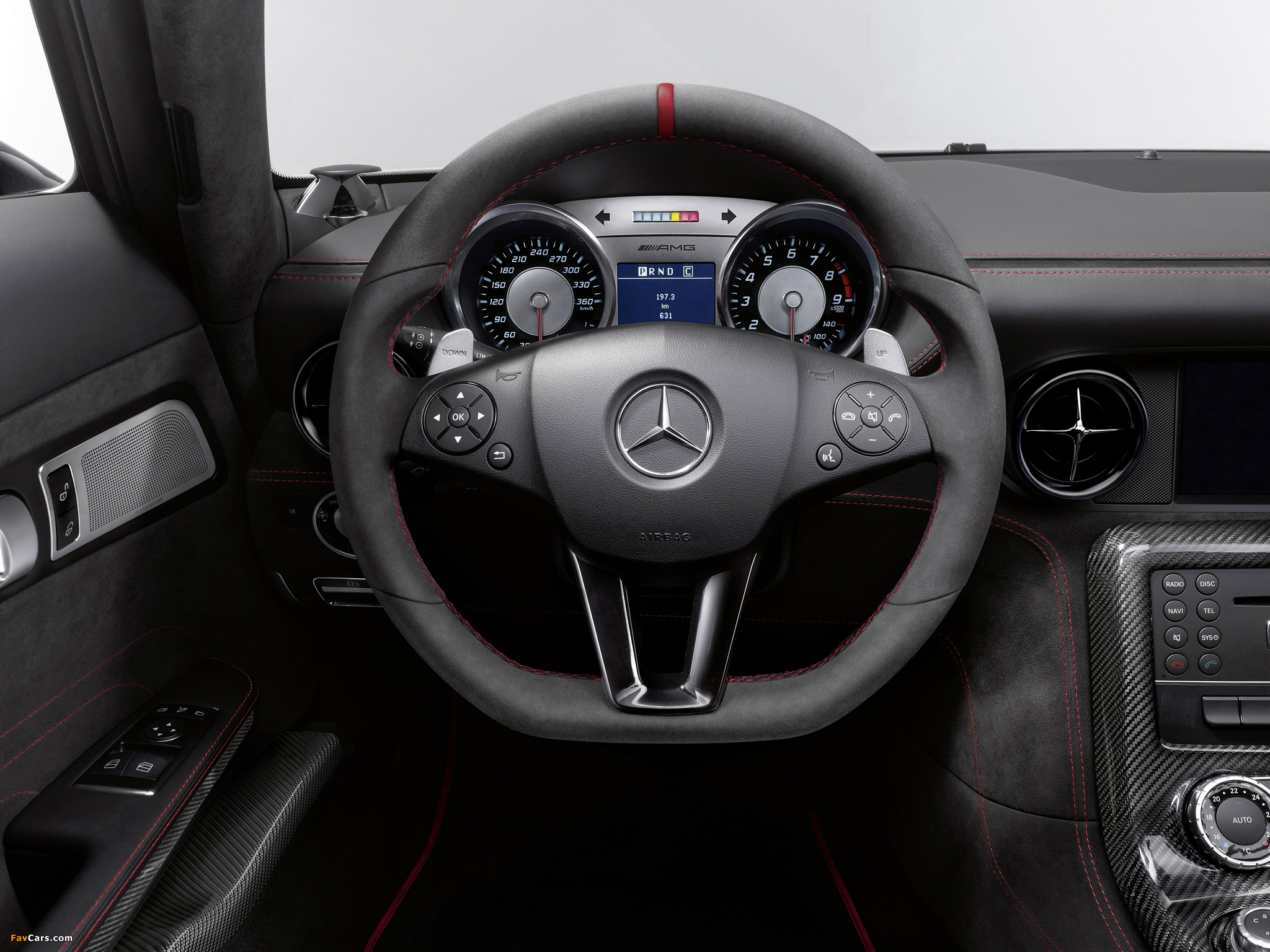 Mercedes-Benz SLS 63 AMG Black Series (C197) 2013 pictures (2048 x 1536)