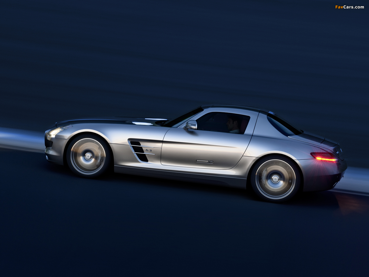 Photos of Mercedes-Benz SLS 63 AMG (C197) 2010–14 (1280 x 960)