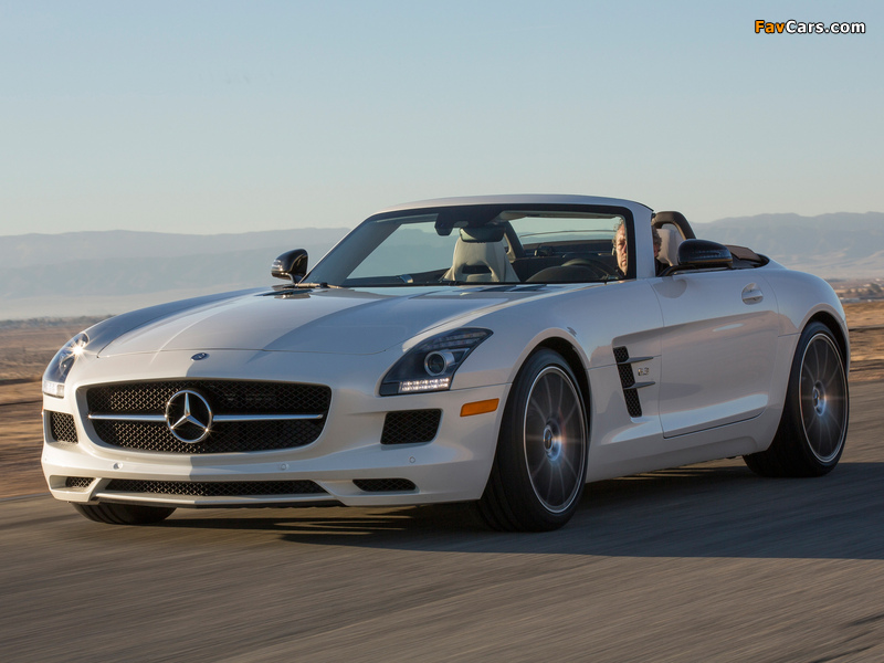 Photos of Mercedes-Benz SLS 63 AMG GT Roadster US-spec (R197) 2012 (800 x 600)