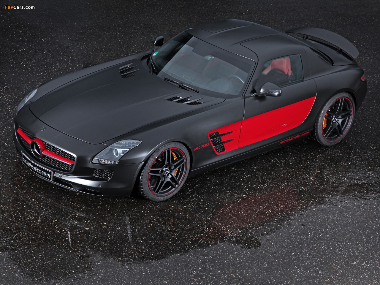 Photos of Mcchip-DKR Mercedes-Benz SLS 63 AMG MC 700 (C197) 2012 (1280 x 960)