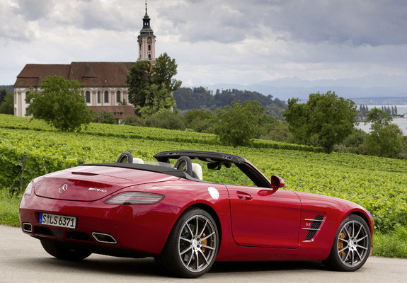 Pictures of Mercedes-Benz SLS 63 AMG Roadster (R197) 2011