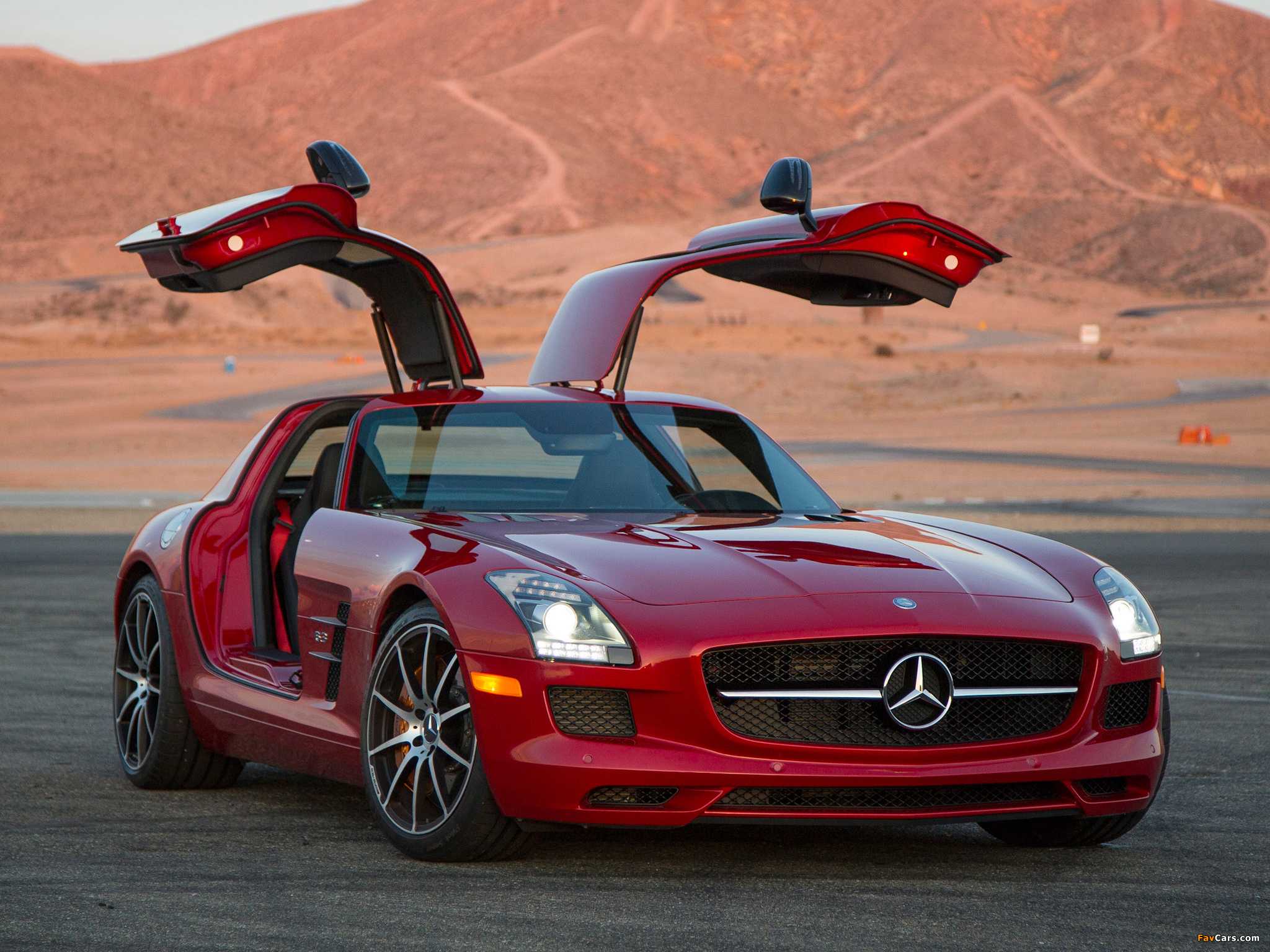 Pictures of Mercedes-Benz SLS 63 AMG GT US-spec (C197) 2012 (2048 x 1536)