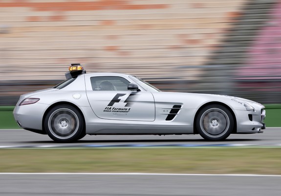 Mercedes-Benz SLS 63 AMG F1 Safety Car (C197) 2010–12 wallpapers