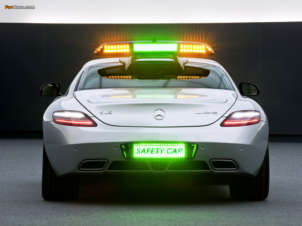 Mercedes-Benz SLS 63 AMG F1 Safety Car (C197) 2010–12 wallpapers (1024 x 768)