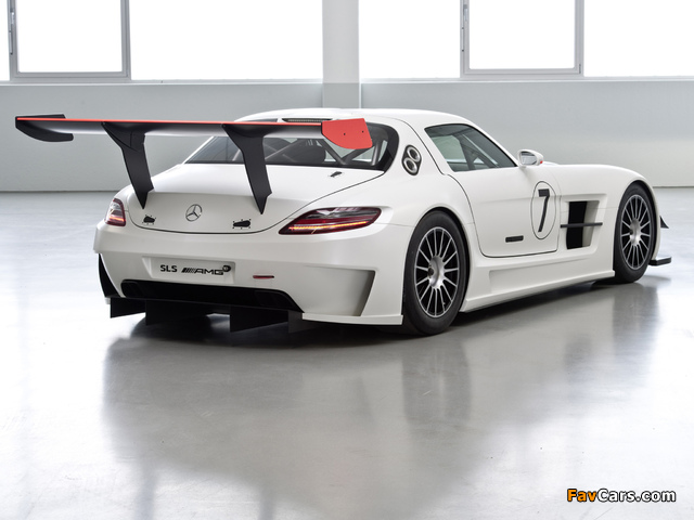 Mercedes-Benz SLS 63 AMG GT3 (C197) 2010 wallpapers (640 x 480)