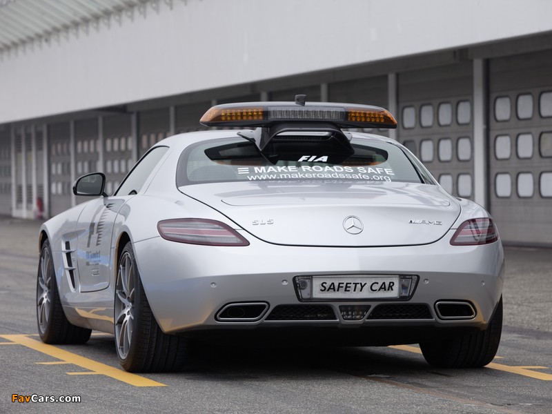 Mercedes-Benz SLS 63 AMG F1 Safety Car (C197) 2010–12 wallpapers (800 x 600)