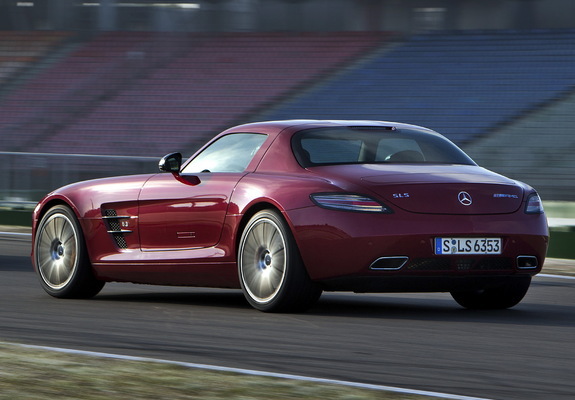 Mercedes-Benz SLS 63 AMG GT (C197) 2012 wallpapers