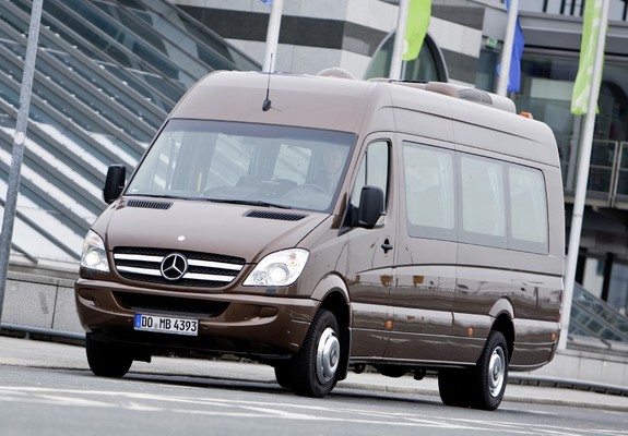 Images of Mercedes-Benz Sprinter Travel 45 (W906) 2006–13