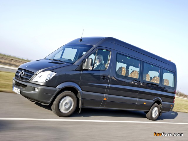 Images of Mercedes-Benz Sprinter Transfer 34 (W906) 2006–13 (640 x 480)