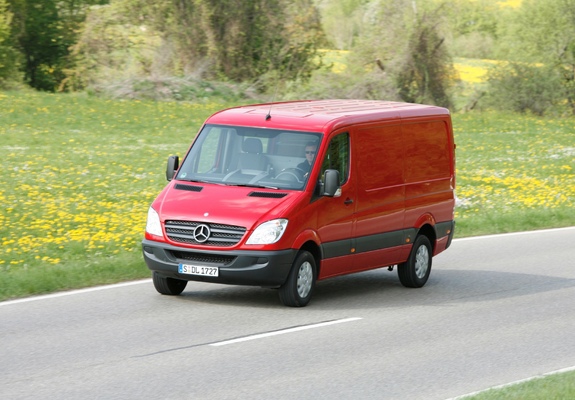 Images of Mercedes-Benz Sprinter Van (W906) 2006–13
