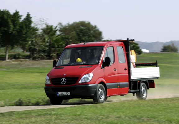 Images of Mercedes-Benz Sprinter Double Cab Dropside (W906) 2006–13