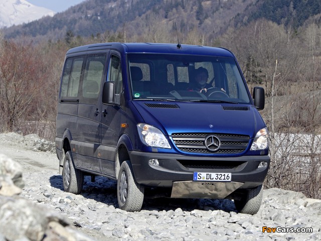 Images of Mercedes-Benz Sprinter 4x4 (W906) 2009–13 (640 x 480)