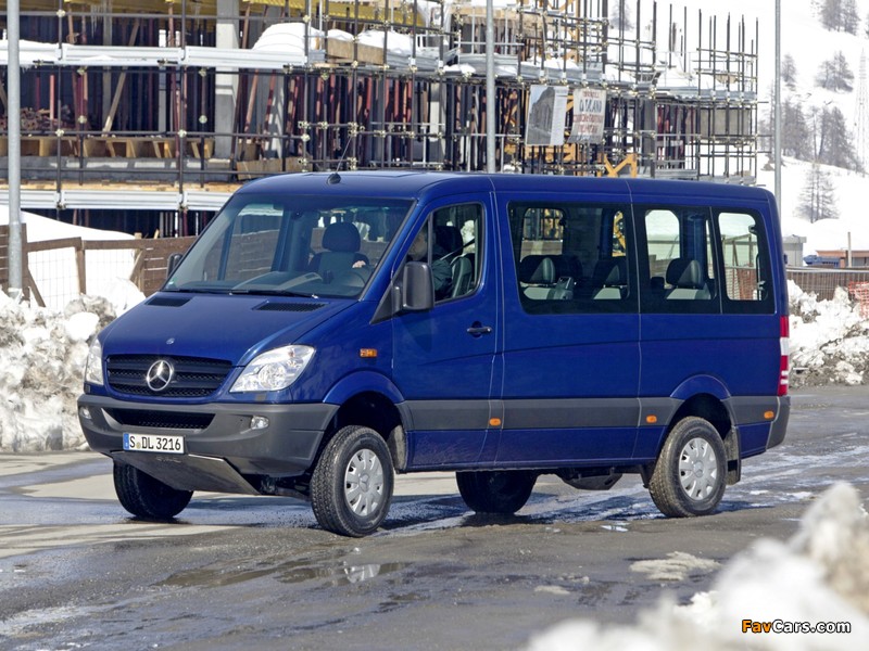 Images of Mercedes-Benz Sprinter 4x4 (W906) 2009–13 (800 x 600)