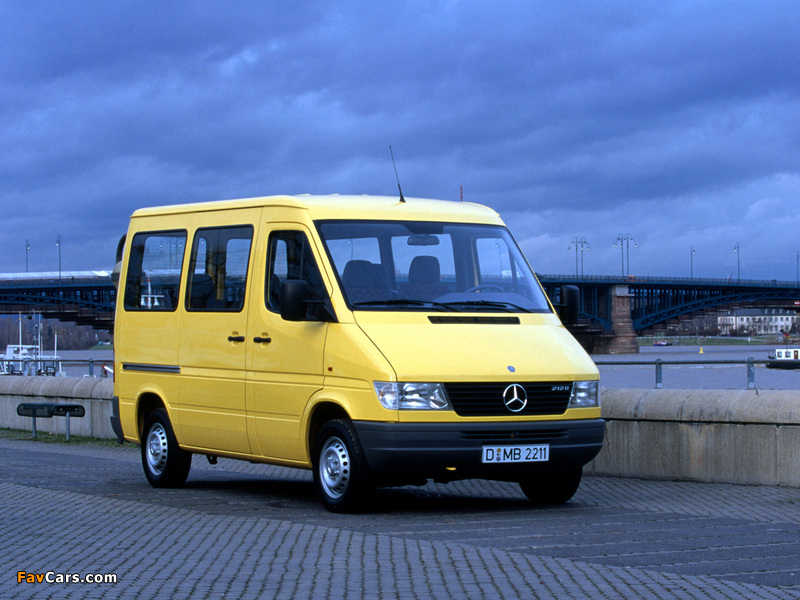 Mercedes-Benz Sprinter 1995–2000 pictures (800 x 600)