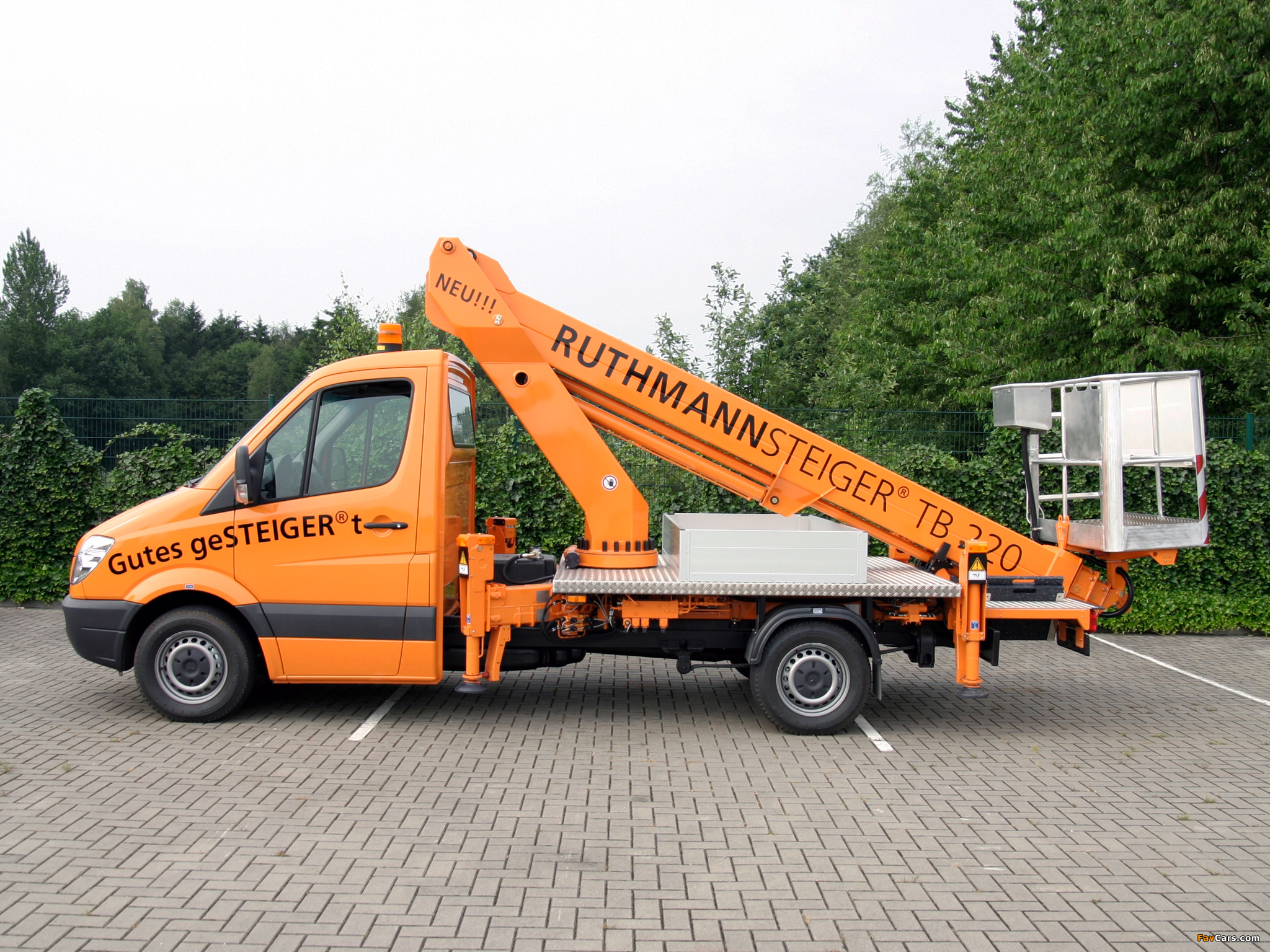 Mercedes-Benz Sprinter Crane (W906) 2006 images (2048 x 1536)